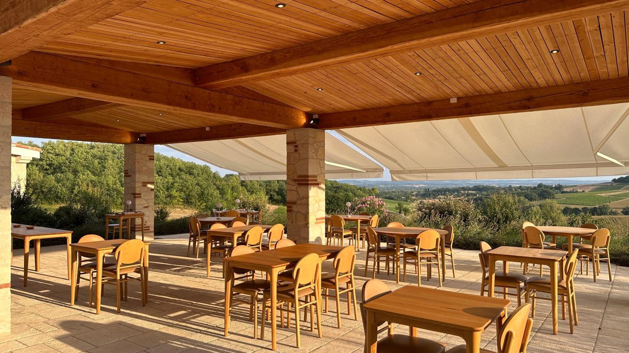 Chateau Lecusse - La Grande Roche - Hotel, Spa, Boutique & Restaurant Broze Exterior photo