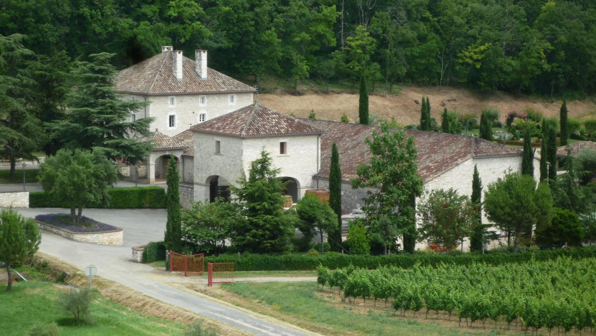 Chateau Lecusse - La Grande Roche - Hotel, Spa, Boutique & Restaurant Broze Exterior photo